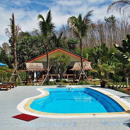 Thai Break Resort Trang Buitenkant foto