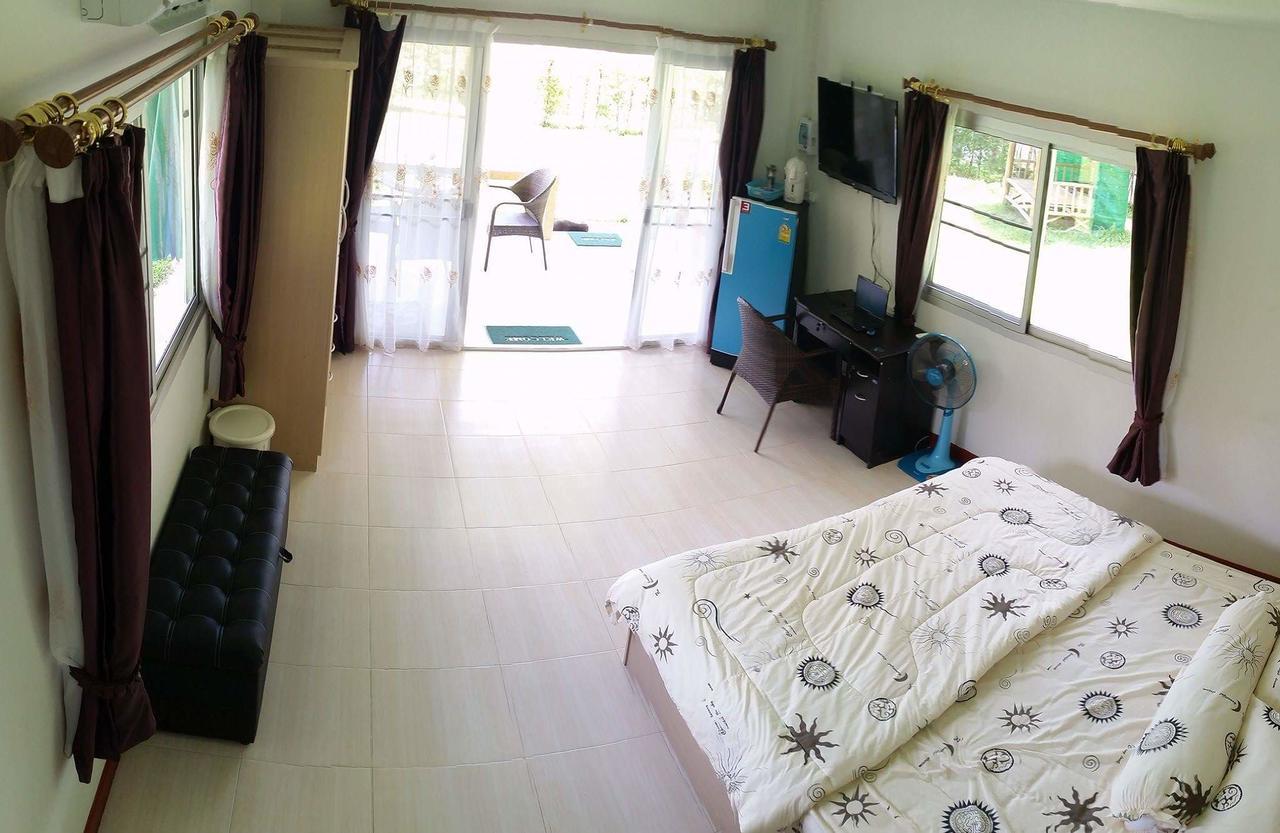 Thai Break Resort Trang Buitenkant foto